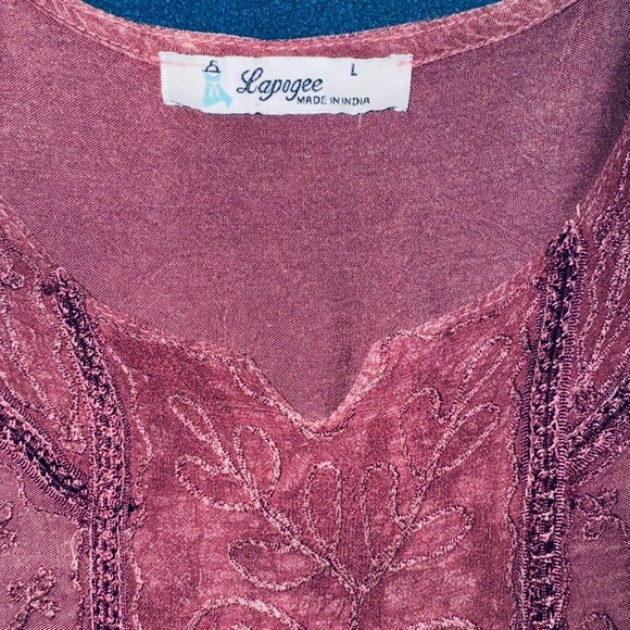 Lapogee Embroidered 3/4 Sleeve Pullover Top, Sz Lg (see measurements) - Picture 6 of 9